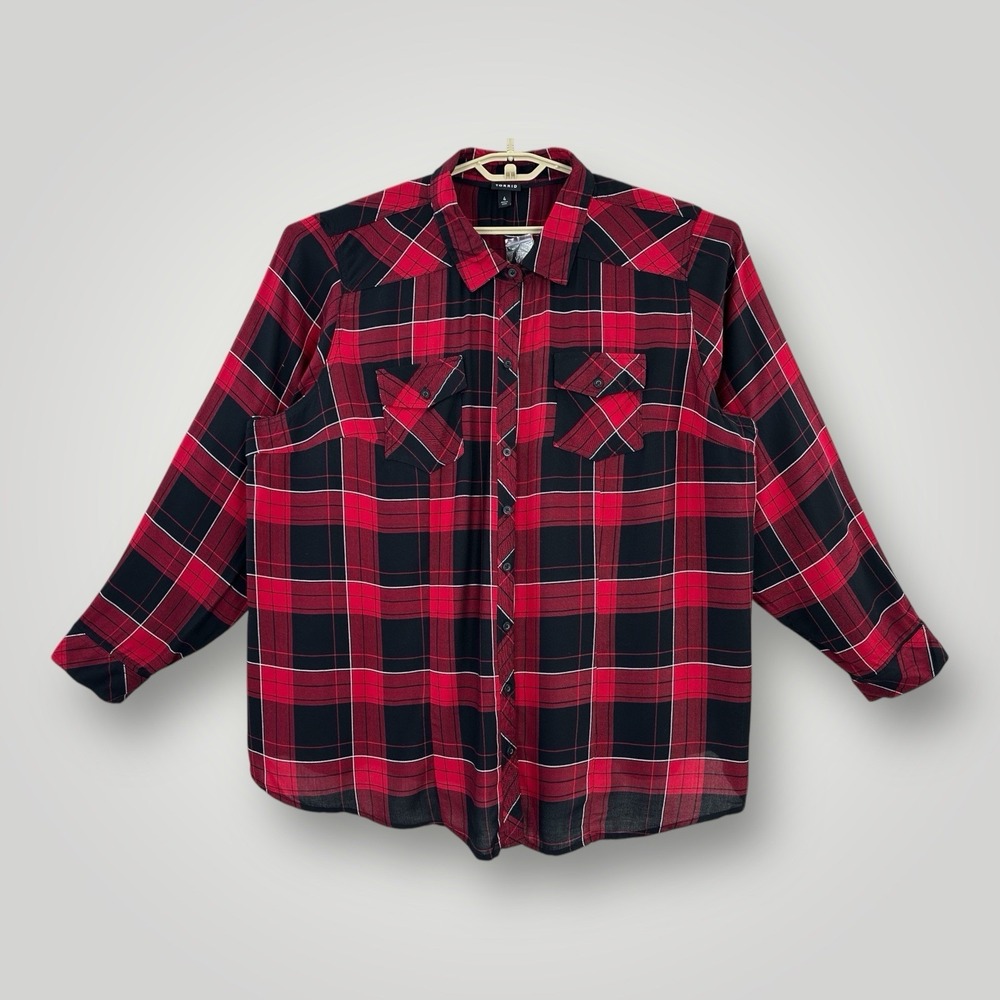 NEW TORRID Shirt Woman's 4 4X Taylor Rayon Twill Button-Up Red Black Plaid $48‎